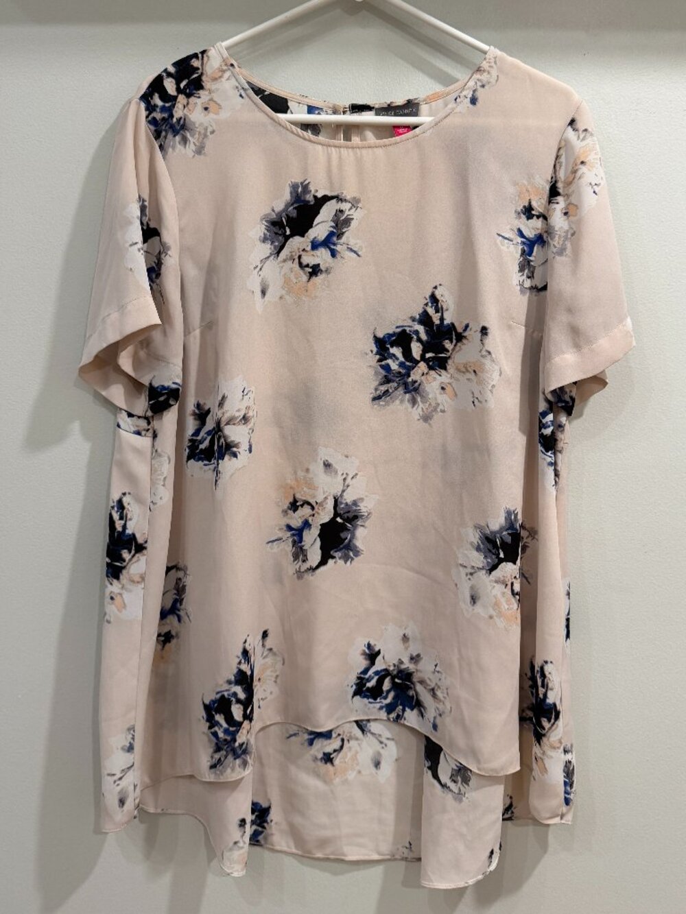 Vince Camuto High Low Flowy Short Sleeve Blouse Top - Size XL
